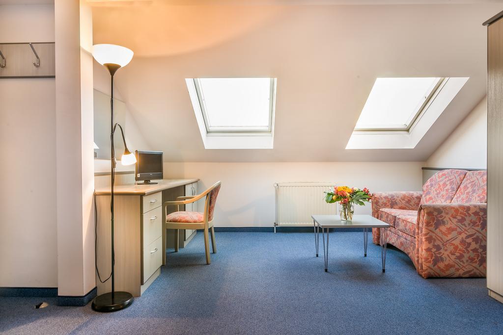 Hotel Am Bonhoefferplatz Δρέσδη Εξωτερικό φωτογραφία