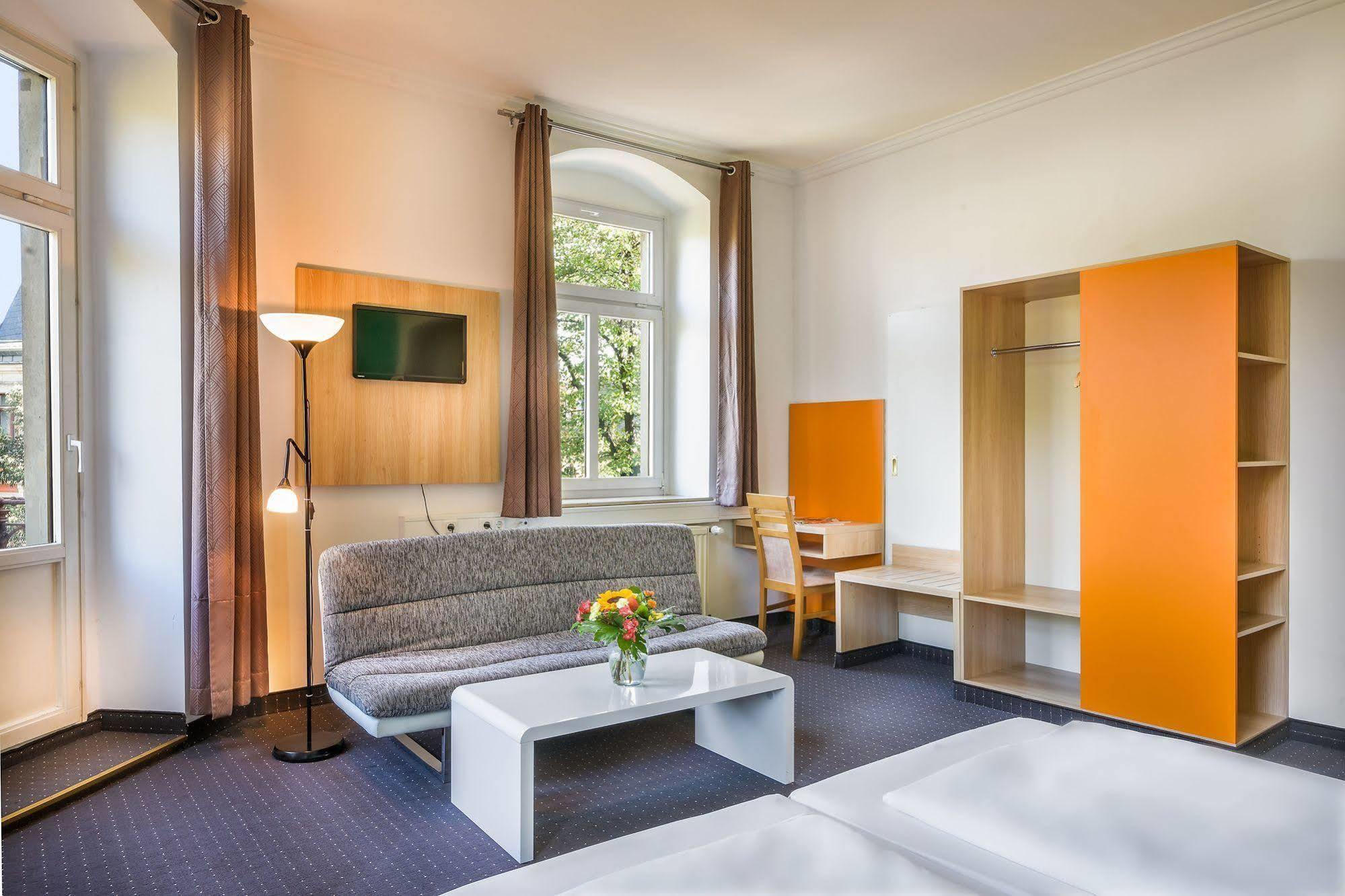 Hotel Am Bonhoefferplatz Δρέσδη Εξωτερικό φωτογραφία