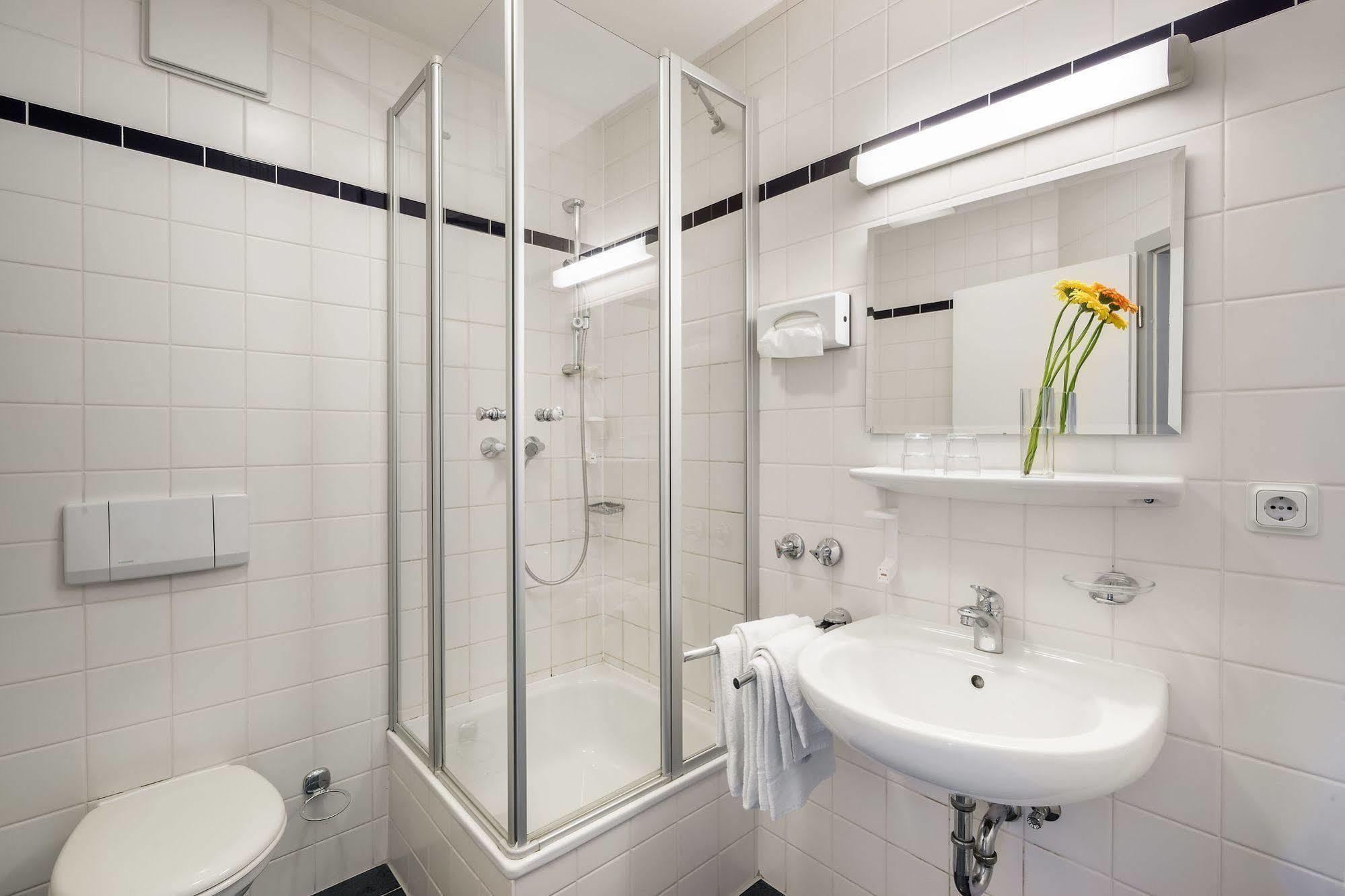 Hotel Am Bonhoefferplatz Δρέσδη Εξωτερικό φωτογραφία