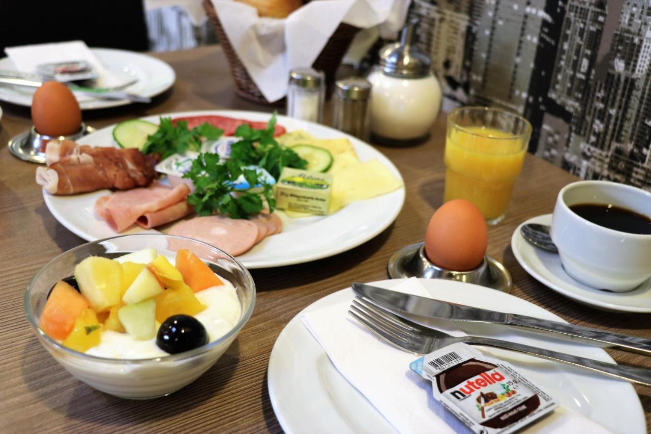 Hotel Am Bonhoefferplatz Δρέσδη Εξωτερικό φωτογραφία